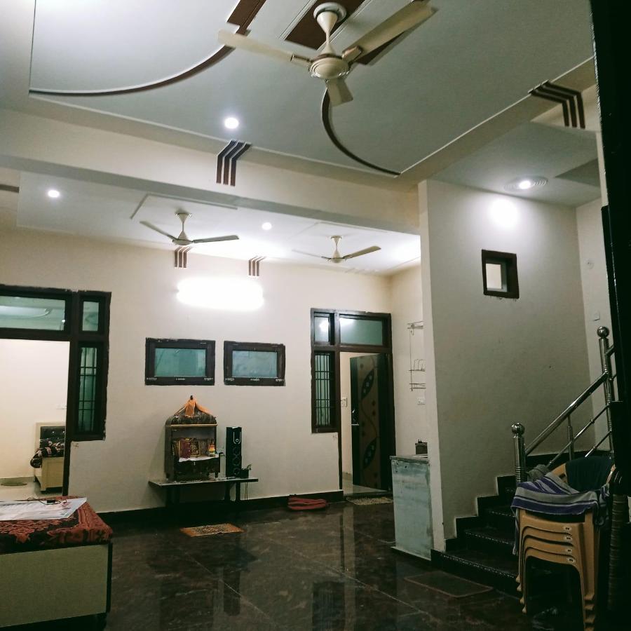 Vrindāvan Radha Bhavan מראה חיצוני תמונה