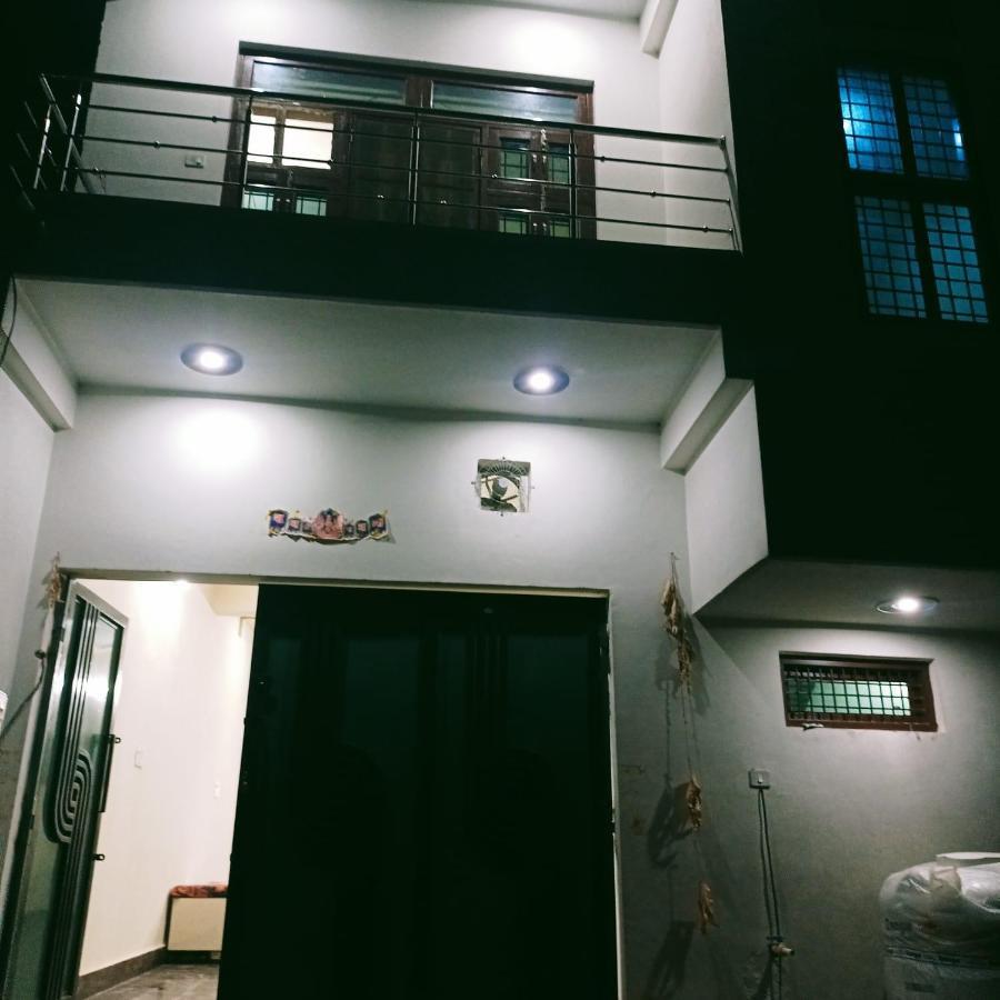 Vrindāvan Radha Bhavan מראה חיצוני תמונה