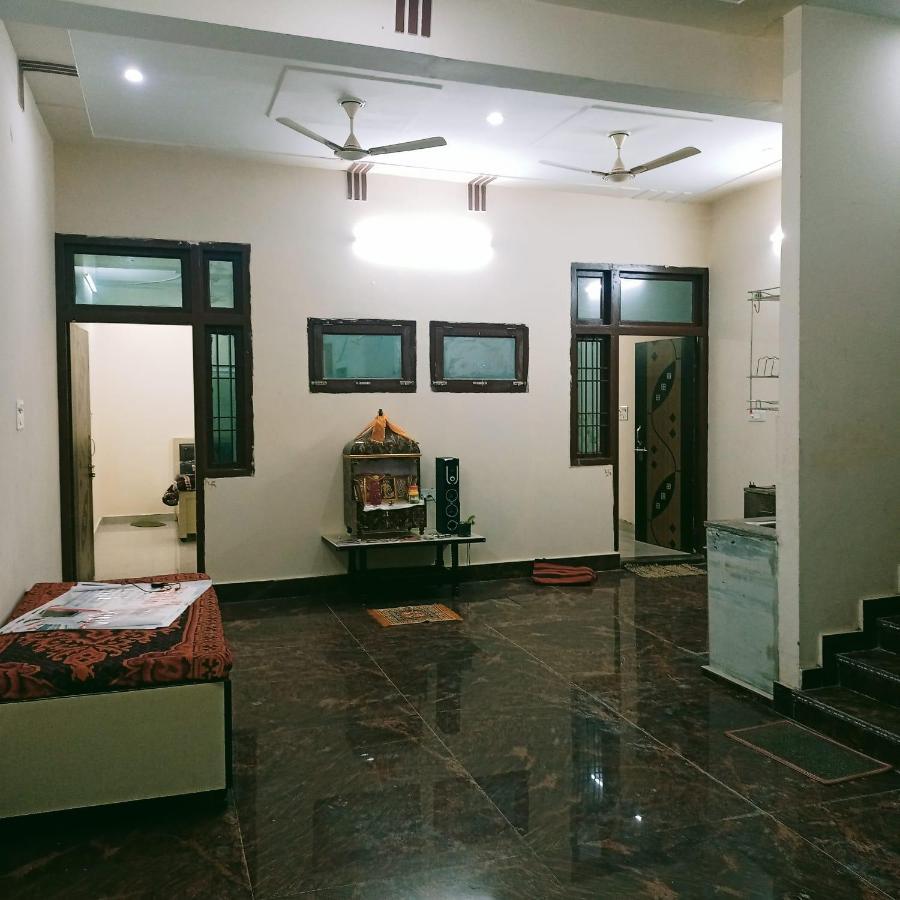 Vrindāvan Radha Bhavan מראה חיצוני תמונה